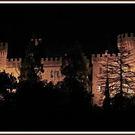 ファームステイ Castello Dell'oscano *