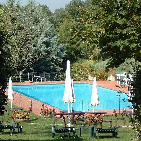 Castello Dell'oscano Agroturismo Perugia