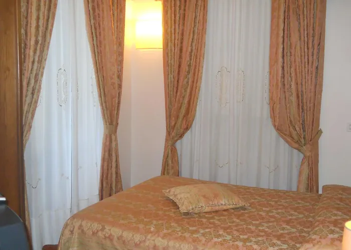 בית חווה Castello Dell'oscano *