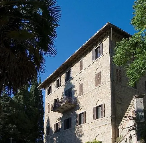 Castello Dell'oscano בית חווה *